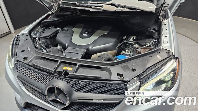 Mercedes-Benz GLE-Class 2017 — photo 6
