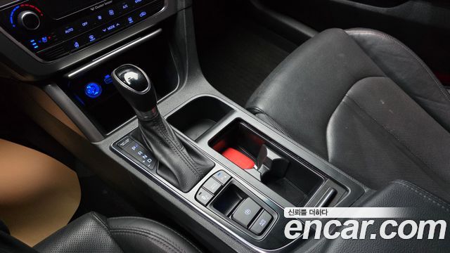 Hyundai Sonata 2015 — photo 9