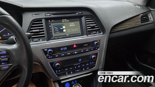 Hyundai Sonata 2015 — photo 14