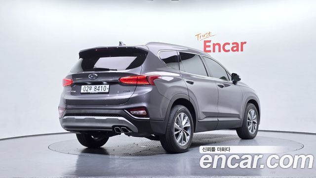 Hyundai Santafe 2019 — photo 2