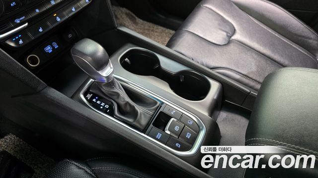Hyundai Santafe 2019 — photo 12