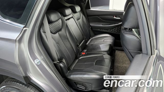 Hyundai Santafe 2019 — photo 17