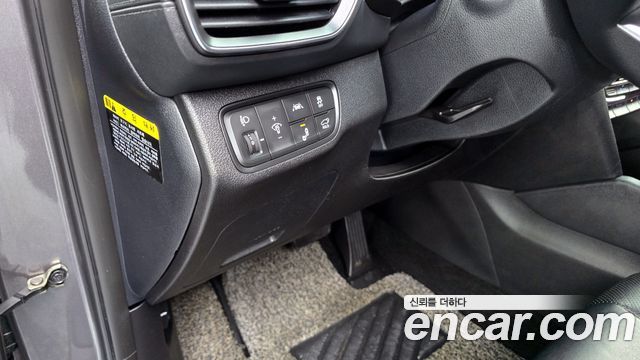 Hyundai Santafe 2019 — photo 24