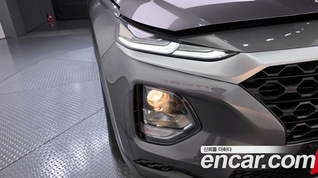 Hyundai Santafe 2019 — photo 8