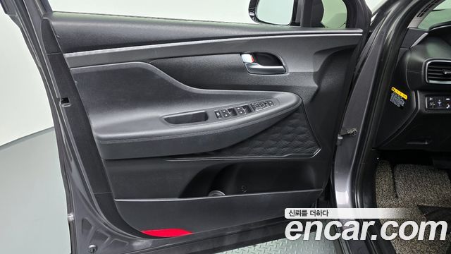 Hyundai Santafe 2019 — photo 14