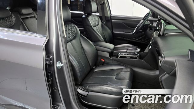 Hyundai Santafe 2019 — photo 16