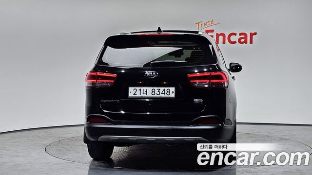 Kia Sorento 2017 — photo 4