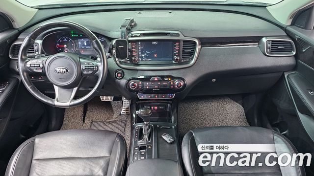 Kia Sorento 2017 — photo 10