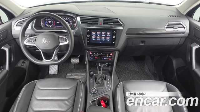 Volkswagen Tiguan 2022 — photo 10