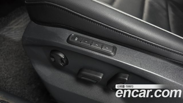 Volkswagen Tiguan 2022 — photo 29