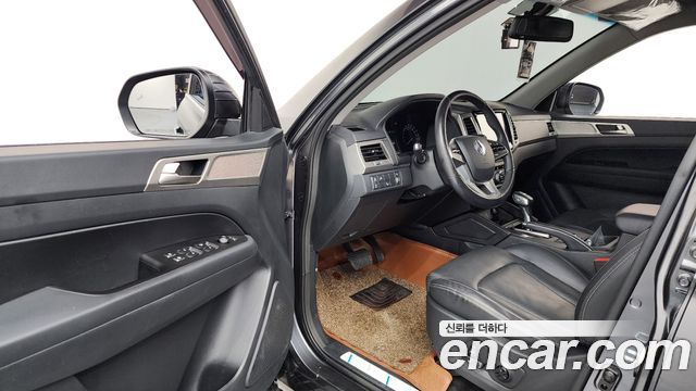 KG Mobility Rexton 2019 — photo 13