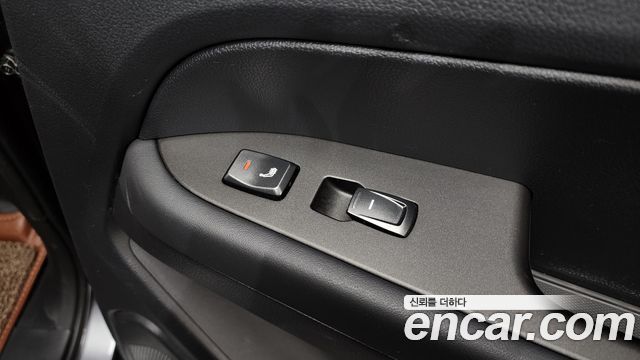 KG Mobility Rexton 2019 — photo 27