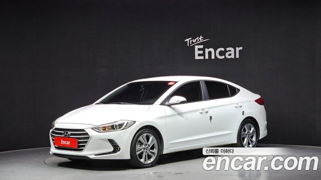 Hyundai AVANTE 2018 — photo 1