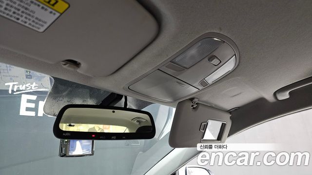 Hyundai AVANTE 2018 — photo 20
