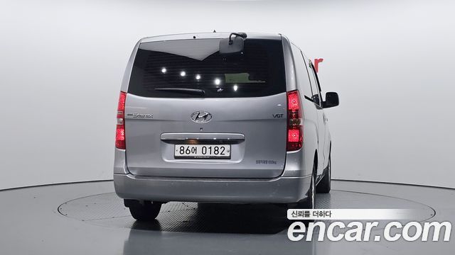 Hyundai Starex 2020 — photo 4