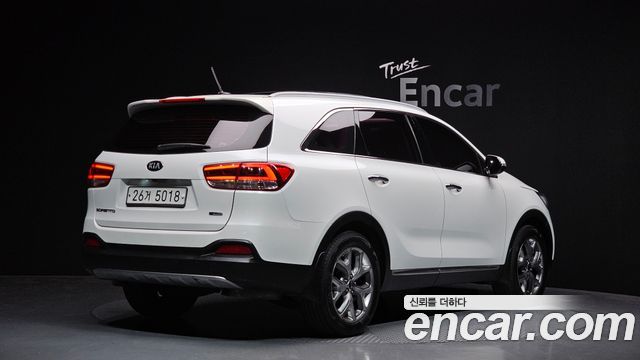 Kia Sorento 2015 — photo 2