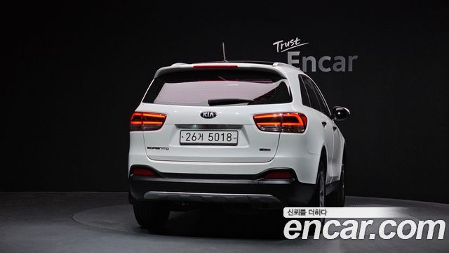 Kia Sorento 2015 — photo 4