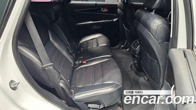 Kia Sorento 2015 — photo 11