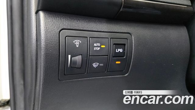 Hyundai AVANTE 2010 — photo 14