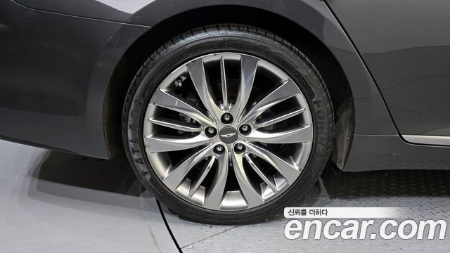 Genesis G80 2018 — photo 5