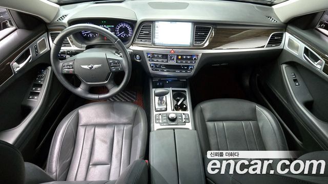 Genesis G80 2018 — photo 10