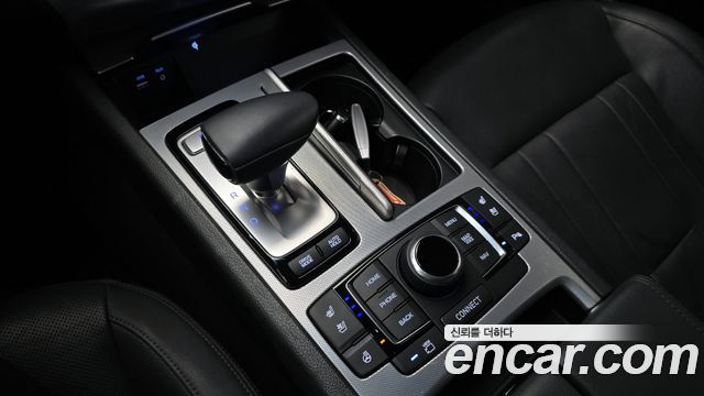Genesis G80 2018 — photo 12