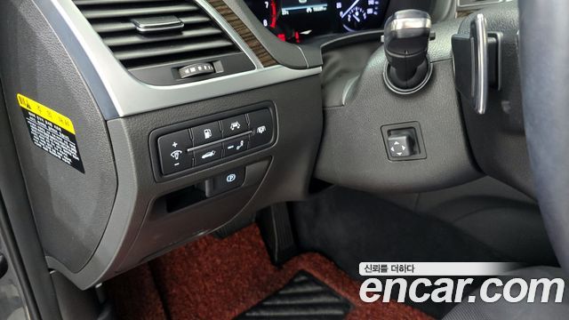 Genesis G80 2018 — photo 19