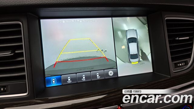 Genesis G80 2018 — photo 24