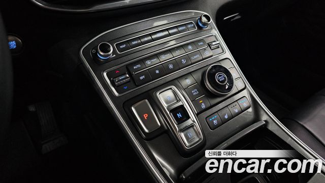 Hyundai Santafe 2021 — photo 12
