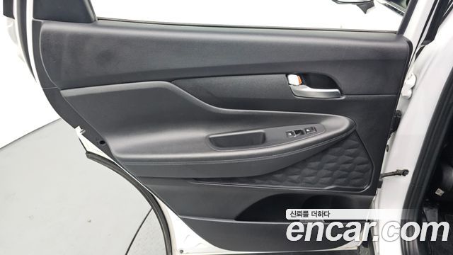 Hyundai Santafe 2021 — photo 15