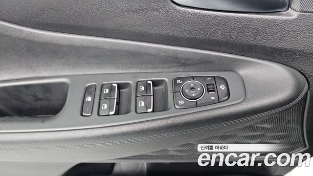 Hyundai Santafe 2021 — photo 31