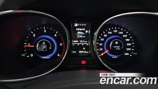 Hyundai Santafe 2015 — photo 8