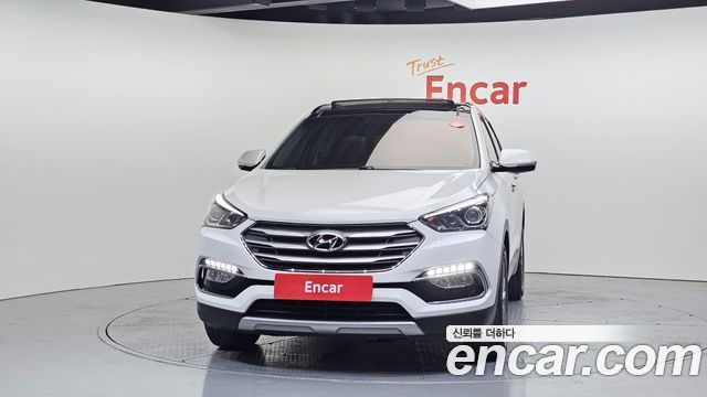 Hyundai Santafe 2016 — photo 3