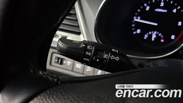 Hyundai Santafe 2016 — photo 21