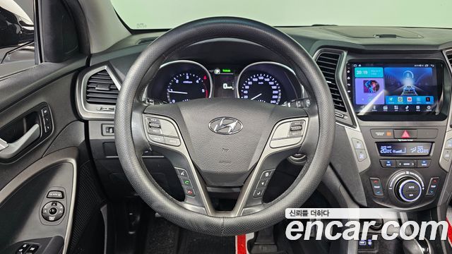 Hyundai Santafe 2016 — photo 22