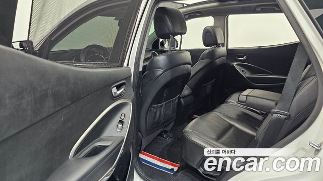 Hyundai Santafe 2016 — photo 16