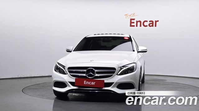 Mercedes-Benz C-Class 2017 — photo 3