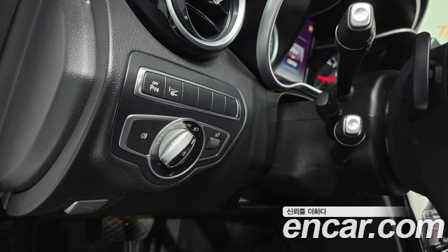 Mercedes-Benz C-Class 2017 — photo 18
