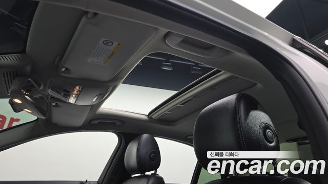 Mercedes-Benz C-Class 2017 — photo 20