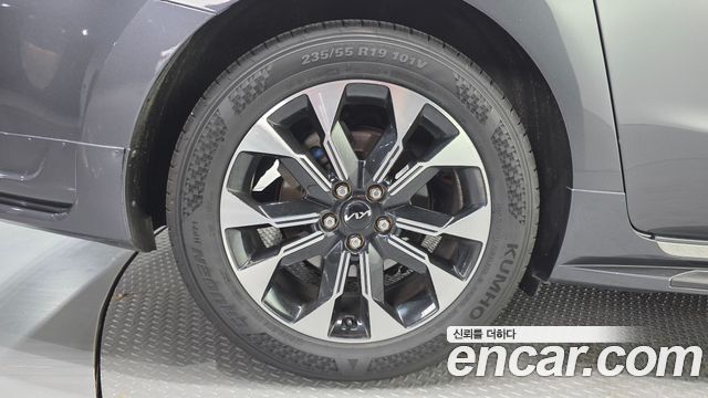 Kia Canival 2016 — photo 5