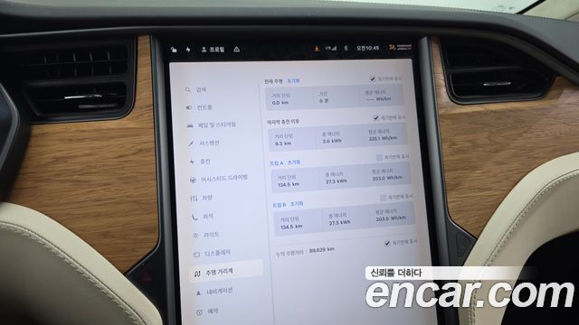 Tesla Model X 2019 — photo 23