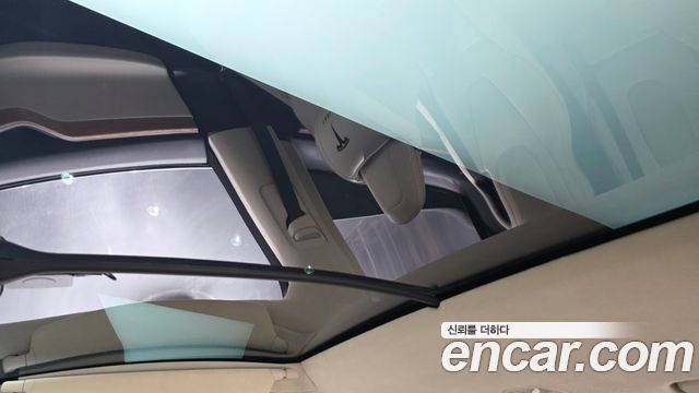 Tesla Model X 2019 — photo 25