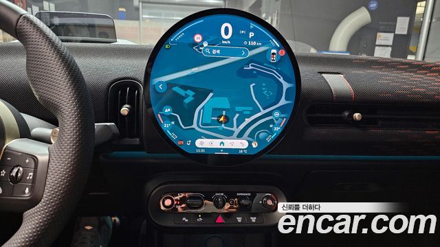 Mini Cooper Convertible 2026 — photo 20