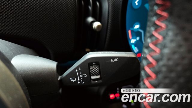 Mini Cooper Convertible 2026 — photo 29