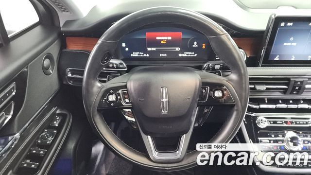 Lincoln Corsair 2021 — photo 13