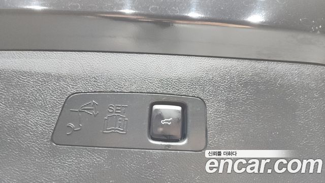 Lincoln Corsair 2021 — photo 16