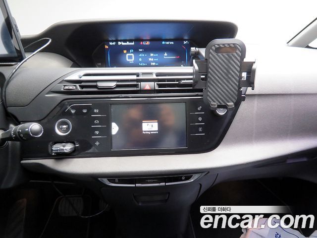 Citroën / DS C4 Picasso 2017 — photo 11
