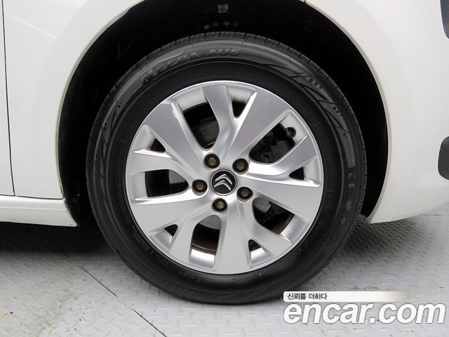 Citroën / DS C4 Picasso 2017 — photo 20