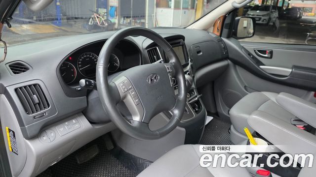 Hyundai Starex 2020 — photo 7
