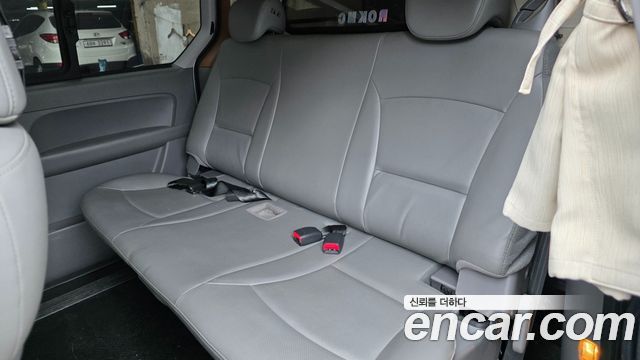 Hyundai Starex 2020 — photo 8